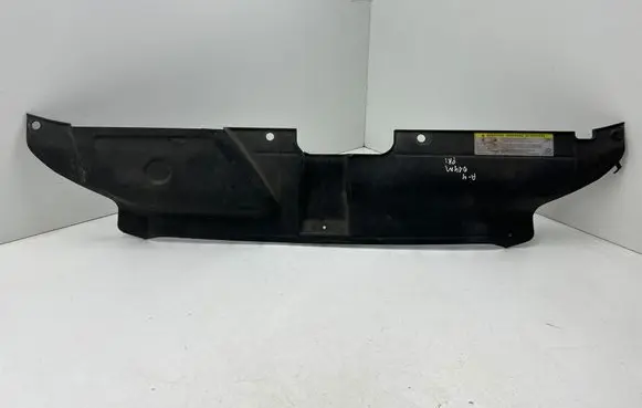 Radiator trim