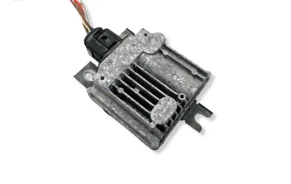 Volkswagen Touareg II Fuel injection pump control unit/module 7P0906093