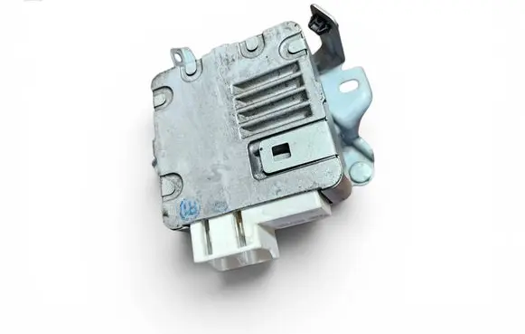 Toyota Yaris Power steering control unit/module 8965052120 99128501 1129000792