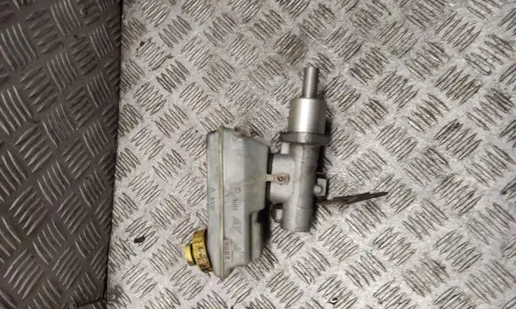 Ford Galaxy Master brake cylinder
