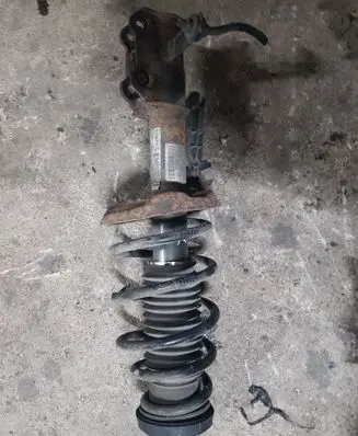 Opel Astra J Front shock absorber/damper 13354027 2267257 4404