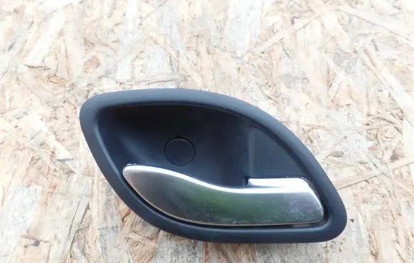 Renault Laguna II Front door interior handle 8200000724