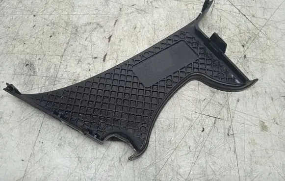 Opel Zafira B Timing belt guard (cover) 55354835