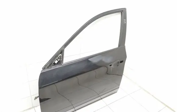 Subaru Impreza III Front door