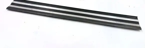 BMW 3 E36 Side skirt front trim 