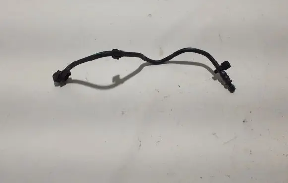 Renault Captur II Engine coolant pipe/hose 924394560R
