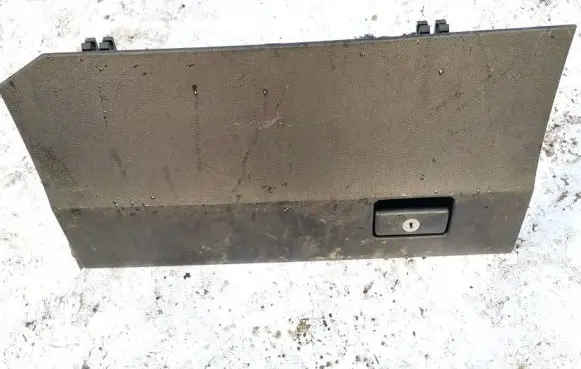 Toyota Verso Glove box 555510f020 55551-0f020