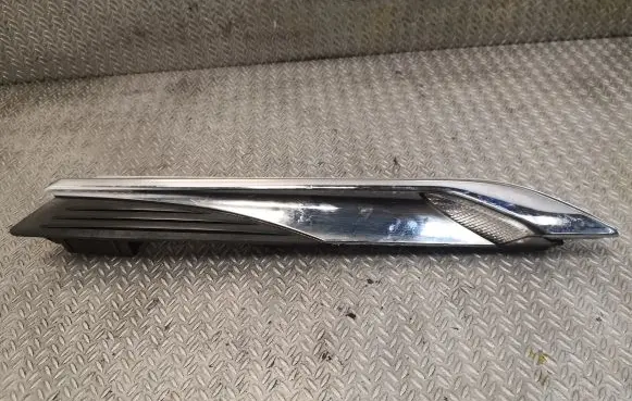 BMW 6 F12 F13 Front indicator light 7221859