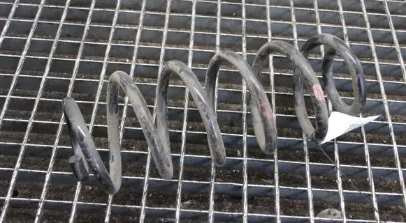 Toyota Verso-S Rear coil spring