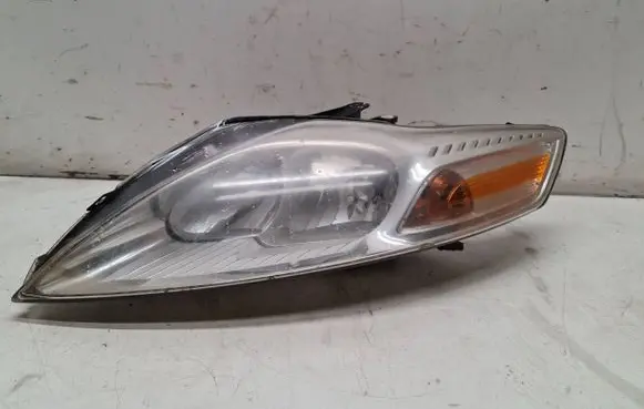 Ford Mondeo MK IV Headlight/headlamp 20B550R1 20B550RS