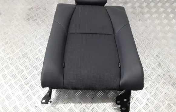 Rear seat