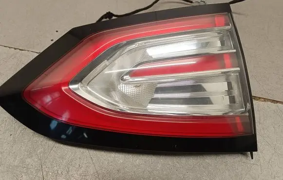 Ford Galaxy Tailgate rear/tail lights 0286600135 FM2B13A603AH D38FA