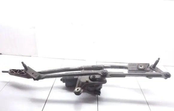 Volvo S80 Front wiper linkage and motor 9171899 9171901