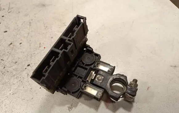 Nissan X-Trail T32 Positive wiring loom 24380BB50A