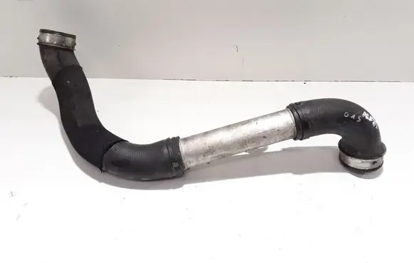 Volkswagen Phaeton Turbo air intake inlet pipe/hose 3D0145708A