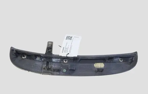 Jaguar XF X250 Fender trim (molding) 8X23280B11AE