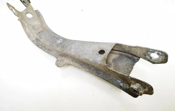 Volvo V70 Rear control arm