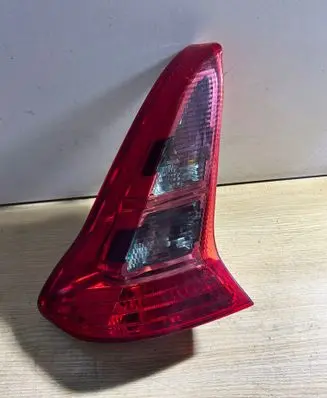 Citroen C4 I Rear/tail lights
