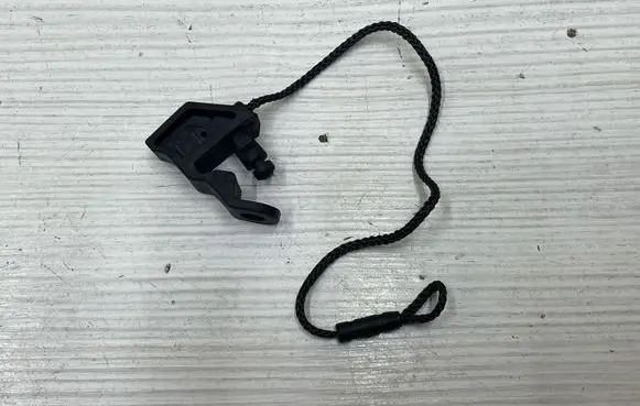 Audi Q2 - Parcel shelf load cover trim 81A867667