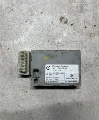 Mercedes-Benz E W211 Gateway control module A2115408545 A2115408345 A2114420027