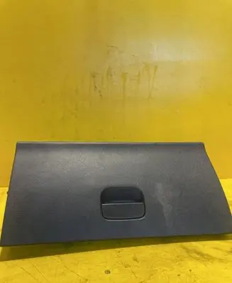 Peugeot 308 Glove box 9655993677