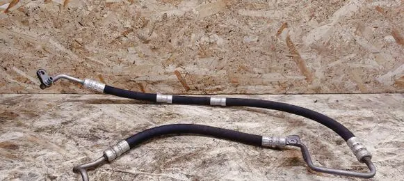 Mercedes-Benz SLK R172 Gearbox oil cooler pipe/hose A1724604424