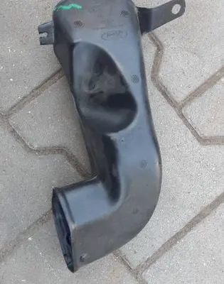 Ford Courier Air intake hose/pipe ET7618C298AA ASC6A