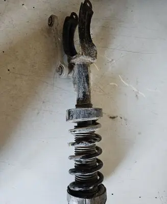 Volkswagen Touareg II Front shock absorber/damper 7P6413032