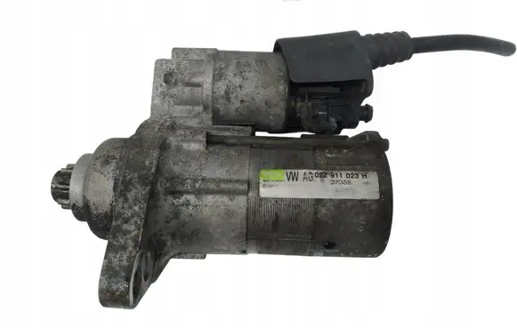 Volkswagen PASSAT B6 Starter motor 02Z911023H