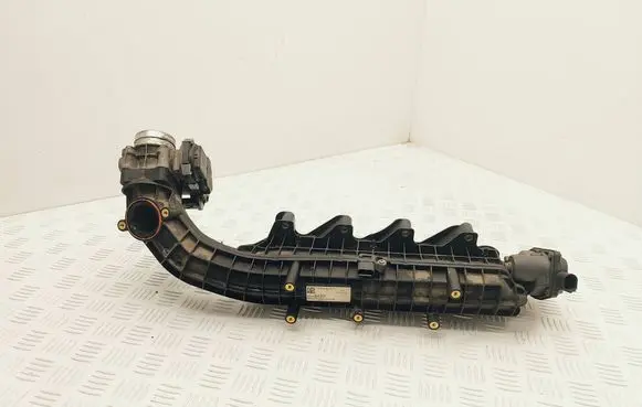 Opel Zafira C Intake manifold 55498492