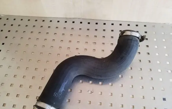 Audi A5 8T 8F Intercooler hose/pipe 8K0145737K