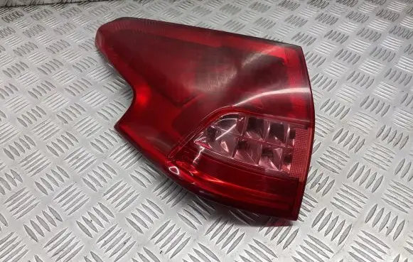 Citroen C5 Rear/tail lights 9681074180-00