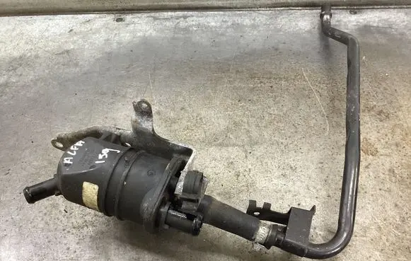 Alfa Romeo 159 Oil breather separator 70349667