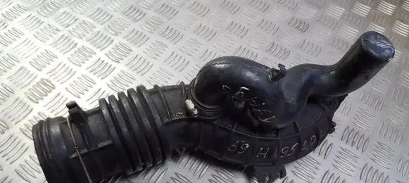 Air intake hose/pipe