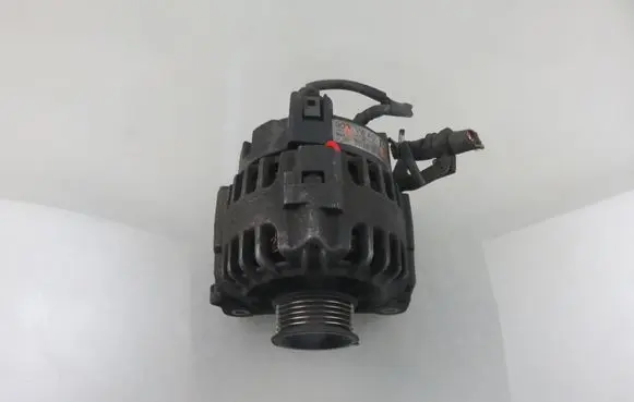 Seat Ibiza III (6L) Generator/alternator 03D903025E