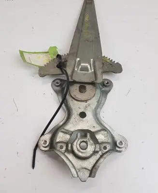 Lexus IS 220D-250-350 Rear window lifting mechanism without motor