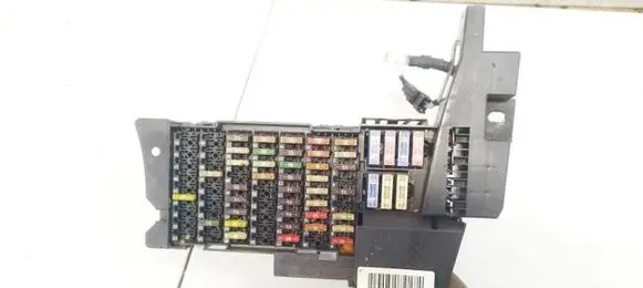 Mercedes-Benz B W245 Fuse box set 1695451940