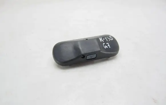 Volkswagen Golf VII Windshield washer spray nozzle 5M0955986C