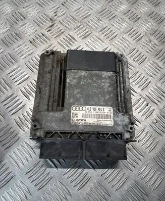 Audi Q7 4L Engine control unit/module 4L2910401E