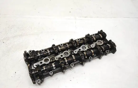 BMW 3 E90 E91 Camshaft 8506076 8506077 7797511