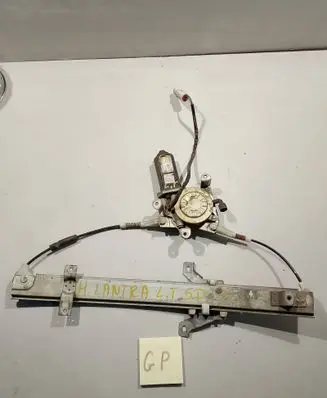 Hyundai Lantra II Front window lifting mechanism without motor 8340329012
