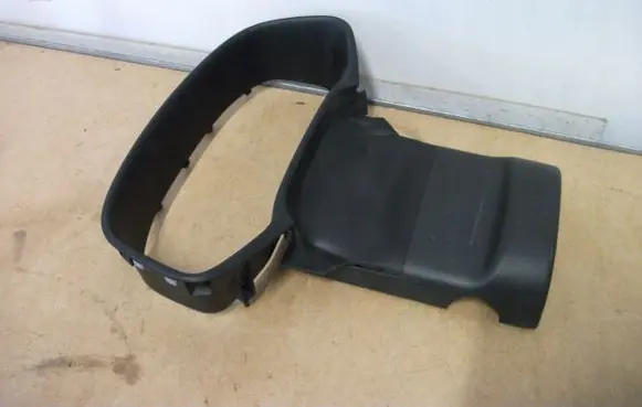 Seat Leon (5F) Steering wheel column trim 5F0858560C