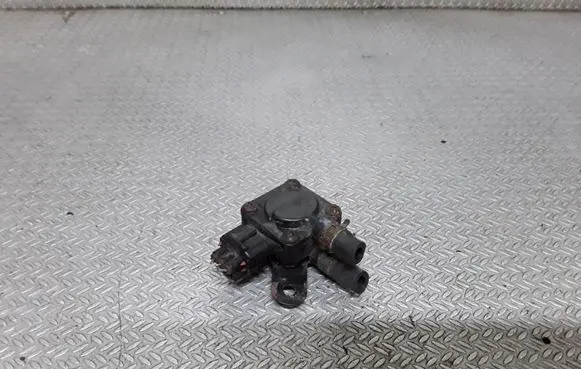 Mitsubishi Lancer VIII Air pressure sensor 1865A184