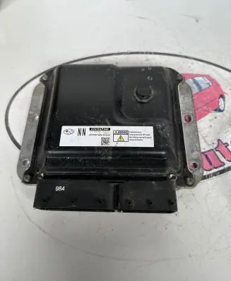 Subaru Outback Engine control unit/module 2758009842