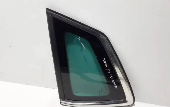 Skoda Kamiq Rear side window 658845297C
