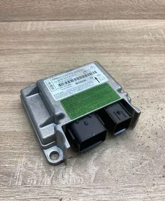 Mazda 3 I Airbag control unit/module 0285001554 670019822101