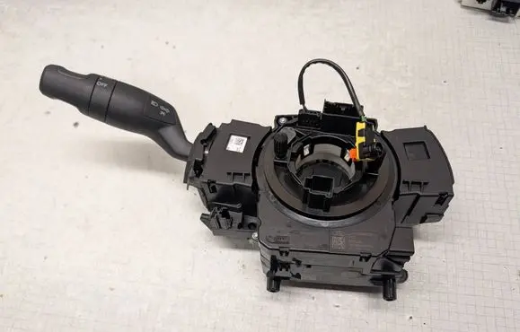 Volkswagen Transporter - Caravelle T7 Wiper turn signal indicator stalk/switch ST4114B522ADW
