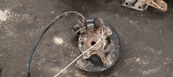 BMW 3 E90 E91 Rear wheel hub spindle/knuckle 