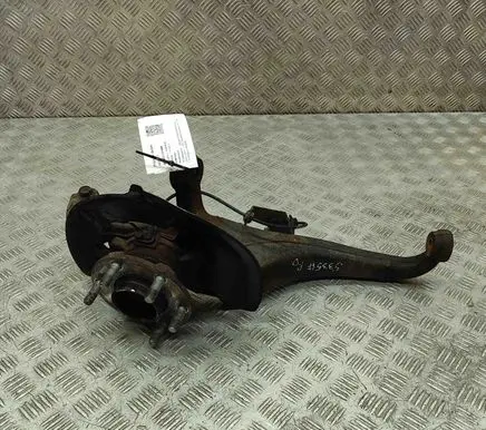 Nissan Navara D23 Front wheel hub 400144KJ0A