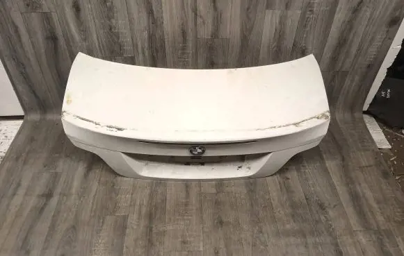 BMW 1 E82 E88 Tailgate/trunk/boot lid